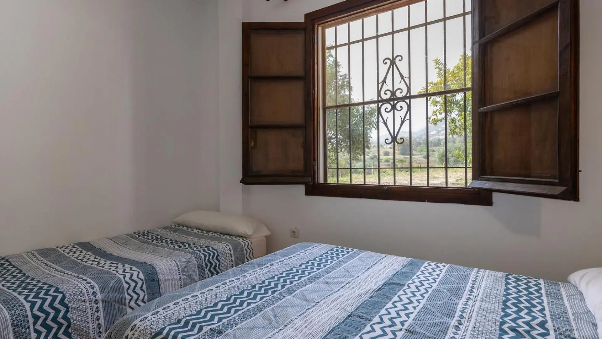 Almarchada 38 - Villa With Private Pool In Mijas